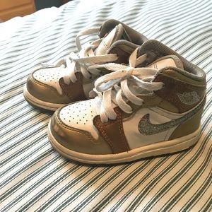 Baby glitter nikes